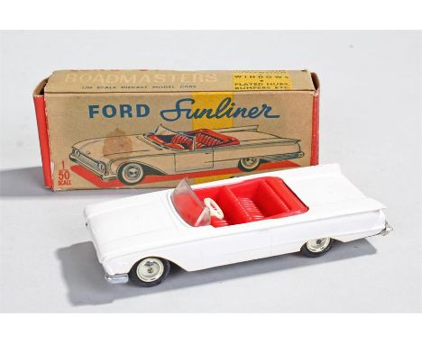 Lone Star Ford Sunliner Convertible, Roadmasters in white and red, boxed