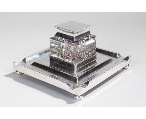 Edward VII silver and glass inkwell, London 1907, maker Goldsmith and Silversmith company, the square silver hinged top above
