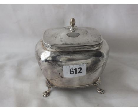Boat shaped tea caddy on paw feet, 4.5" wide Lon  1918 230g.        