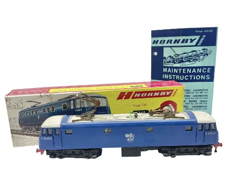 Hornby Dublo - 2-Rail 2245 BR blue 3300 HP Electric pantograph locomotive No.E3002; boxed with maintenance instructionsCondit