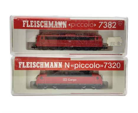 Fleischmann 'N' gauge 'Piccolo' - two double pantograph locomotives Nos.7320 and 7382; both boxed (2)Condition Report:Virtual