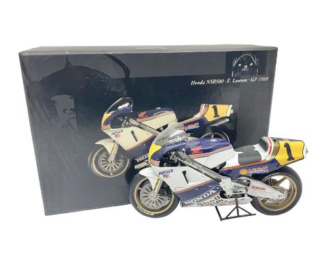 Minichamps Classic Bike Series 1:12 scale die-cast model - Honda NSR500 Eddie Lawson GP1989; boxedCondition Report: One or tw