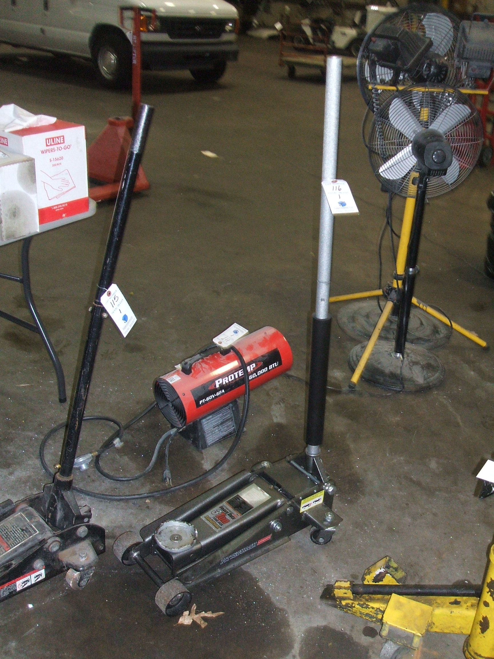 Pittsburgh Heavy Duty 3 Ton Rapid Pump Floor Jack