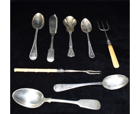 A COLLECTION OF EARLY 19TH CENTURY AND LATER SILVER FLATWARE Weighable silver 252g, 8 Troy oz