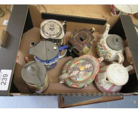  Sale Item:    BOX TEAPOTS & JUGS (AF)   Vat Status:   No Vat   Buyers Premium:  This lot is subject to a Buyers Premium of 1