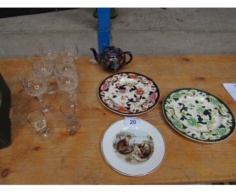  Sale Item:    BOX CRYSTAL CHINA (AF)   Vat Status:   No Vat   Buyers Premium:  This lot is subject to a Buyers Premium of 15