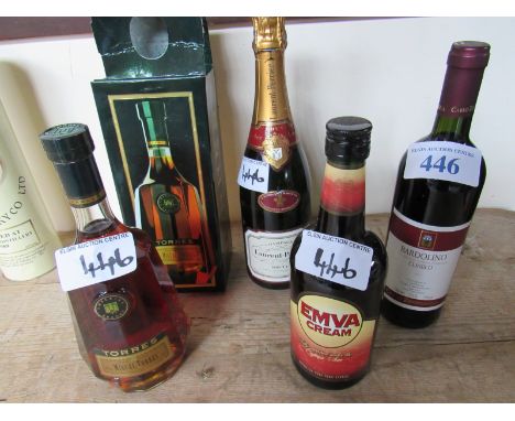  Sale Item:    4 BOTTLES WINE CHAMPAGNE & TORRES BRANDY  Vat Status:   No Vat   Buyers Premium:  This lot is subject to a Buy