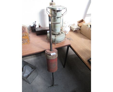  Sale Item:    STAR VACUUM & PARAFIIN HEATER (AF)  Vat Status:   No Vat   Buyers Premium:  This lot is subject to a Buyers Pr