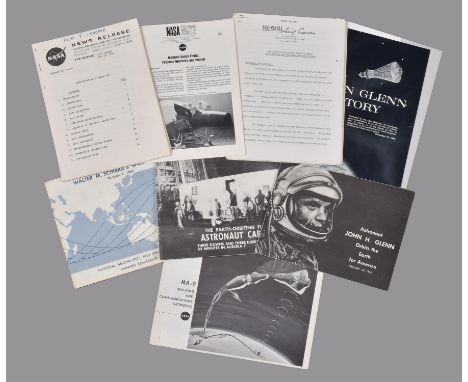 
	
		A collection of vintage publications and press kits related to the NASA's Mercury programme, comprising:
		
			Mercury -