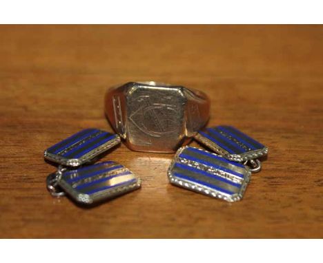 PAIR OF GOLD AND BLUE ENAMEL CUFFLINKS
marked 9ct, with blue enamel line decoration; together with a gent's gold ring, damage
