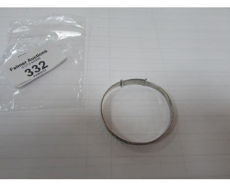 Hall marked silver child's bangle