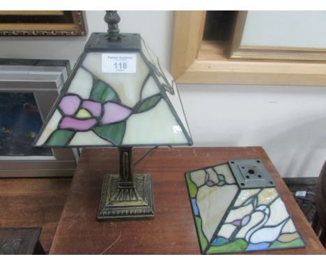 Tiffany style lamp and spare shade