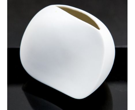 A Rosenthal Studio Line vase by Uta Feyl, plain white bisque porcelain of naturalistic form, 10cm wide