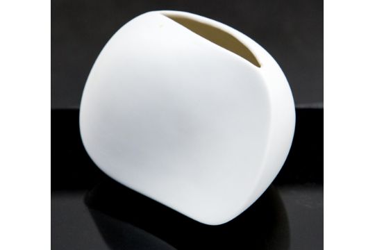 A Rosenthal Studio Line Vase By Uta Feyl Plain White Bisque