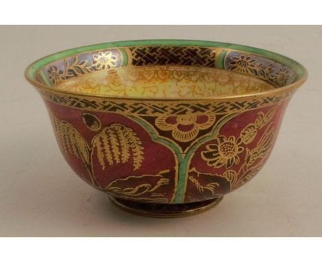 A Wedgwood York Daventry pattern lustre cup, decorated in panels with Chinese landscapes and stylised flowers, to a ruby lust