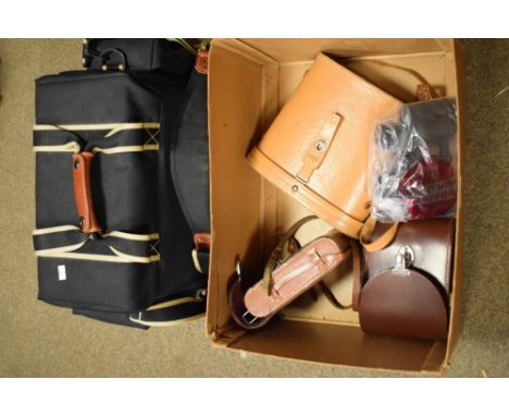 Cased vintage camera, two pairs of binoculars and modern camera bag (4)  