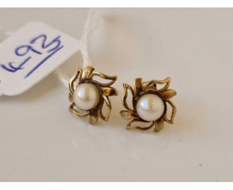 A pair of pearl set earrings 9ct 1.4 gms