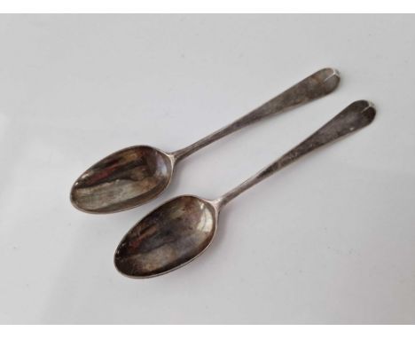 Pair of bottom marked teaspoons By S A. 27gms