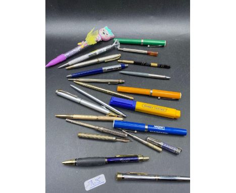 A bag of assorted pens