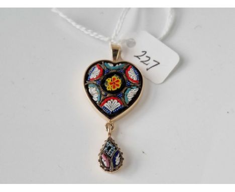 A gold and micro mosaic heart pendant 5 cm