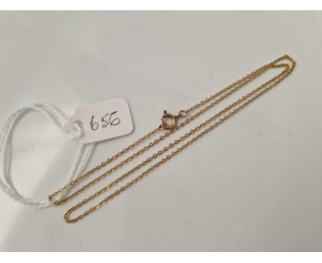 A fine neck chain 9ct 16 inch