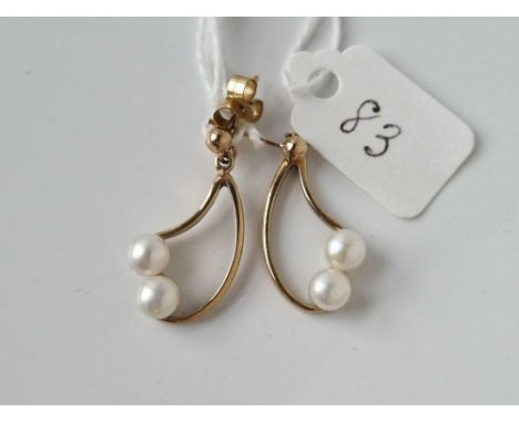 A pair of pearl set earrings 9ct 3.1 gms