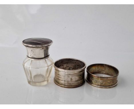 Silver and tortoiseshell mounted jar and two napkin rings