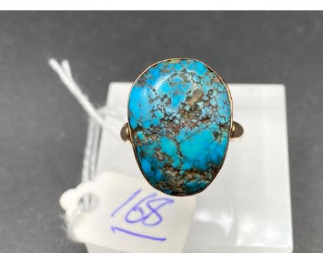 A large vintage matrix turquoise ring in 9ct size O 5.5g