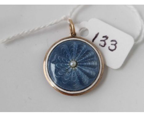 Antique Edwardian blue and white guilloche enamelled gold circular pendant