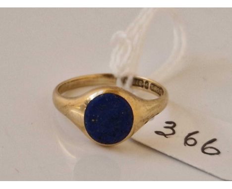 A lapis signet ring 9ct size O 2.6 gms