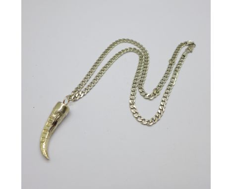 A silver pendant and chain, P&amp;R Bushell, 24g 