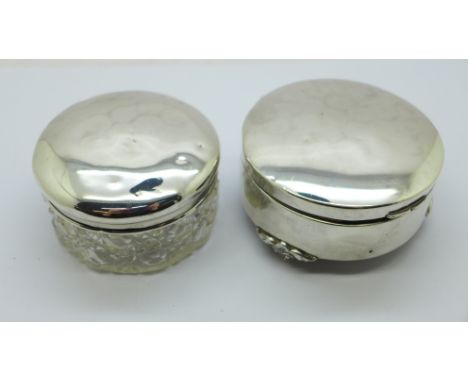 A silver topped cut glass trinket pot, worn Chester mark, (top dented), and a circular silver trinket or jewellery box, Birmi