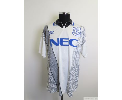 Ian Durrant white and blue No.20 Everton match worn short-sleeved shirt, 1994-95, Umbro, XL  with button-up collar and embroi