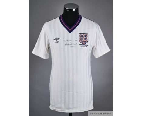 Ray Wilkins white No.8 England 1986 Mexico World Cup short-sleeved shirt, Umbro with crew-neck collar and embroidered three l