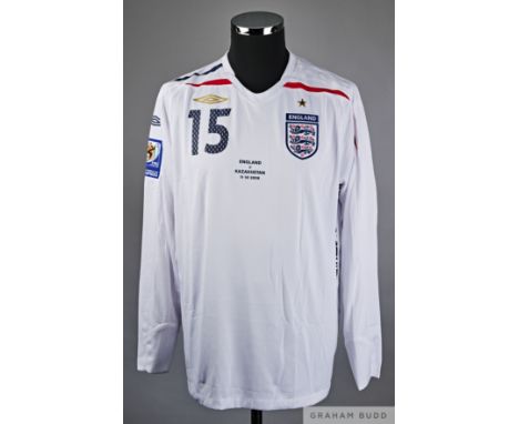 David Beckham white and red No.15 England v. Kazakhstan match issued long-sleeved shirt, 2008, Umbro, L with v-neck collar an