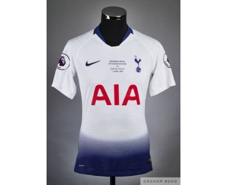 Son Heung-Min white and blue No.7 Tottenham Hotspur v. Crystal Palace match issued short-sleeved shirt, 2019, Nike, M with cr