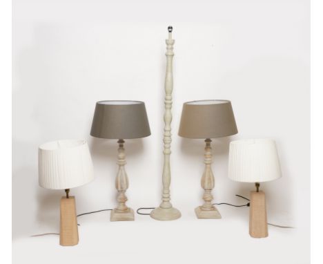 A PAIR OF GIRAFFE TABLE LAMPS, TWO PAIRS OF WOODEN TABLE LAMPS, A PAIR OF SILVER PLATED THREE LIGHT CANDELABRA (9)Modern
Toge
