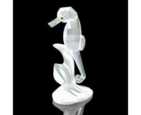 Part of the South Sea collection and later became part of the Aquatic Worlds series. Clear crystal body, blue/green eyes atta