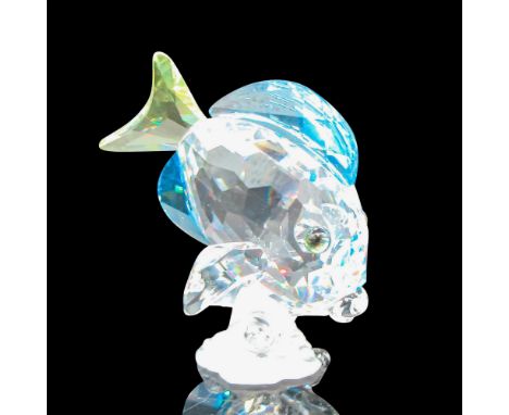Figural is part of the Wonders of the Sea group. Designed with clear crystal body, blue top fin and yellow tail fin perched o