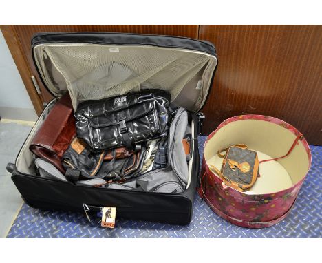 Collection of vintage handbags 