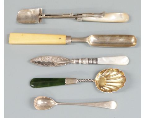 Georgian hallmarked silver marrow scoop with later handle, Edward VII hallmarked silver sugar scoop with jadeite handle, moth