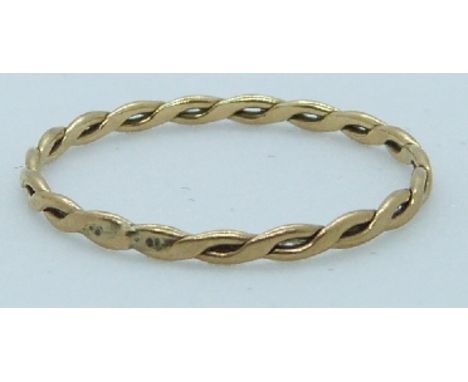 A 9ct gold plaited ring, 0.4g, size J&nbsp;