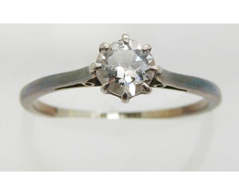 An 18ct white gold ring set with a diamond of approximately 0.4ct, 1.8g, size O