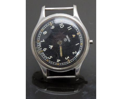 Smiths W10 gentleman's military wristwatch with luminous steel hands, luminous hour markers, white Arabic numerals, railroad 