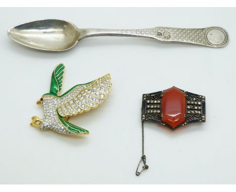 Art Deco brooch set with carnelian agate, marcasite and enamel, a modern brooch and white metal spoon&nbsp;