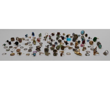 A collection of vintage rings&nbsp;