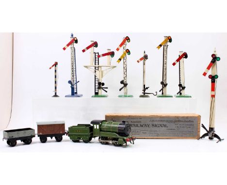 Collection of 0 gauge: Hornby No.501 post-war clockwork 0-4-0 loco &amp; tender LNER 1842 light corrosion on rods (VG); No.30