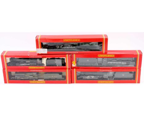 Five boxed Hornby 00 gauge locomotives, all housed in original packaging, examples to include a No. R188 Arsenal LNER Class B