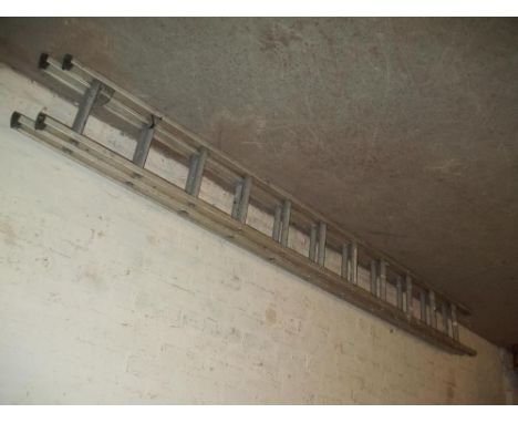 A DOUBLE ALUMINIUM LADDER 5.5 MAX