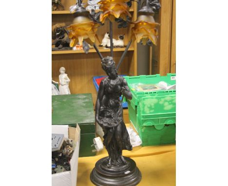 A FIGURATIVE LAMP